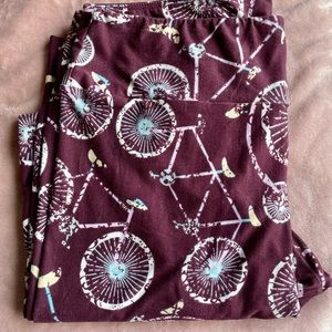 LuLaRoe Leggings TC Plum with Pastel Bicycles